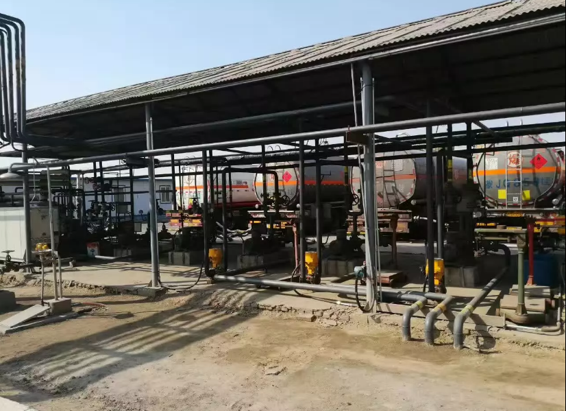 охолоджувач для системи відновлення нафти та газу